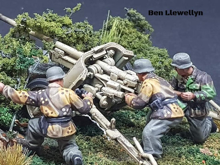 RUBICON 280058 - Pak 38 / Pak 97/38 AT Gun with Crew