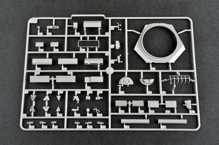 TRUMPETER 09511 Ukrainian T-84 MBT 1/35