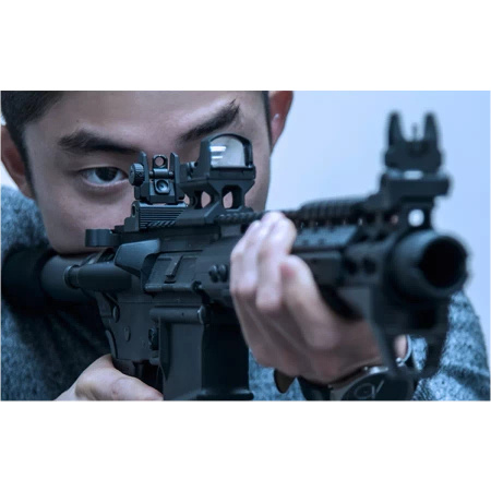 Przeziernik szczerbinka składana Leapers UTG Accu-Sync Spring-loaded AR15 tylna, czarna