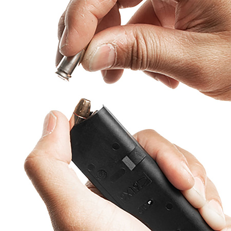 Magazynek Leapers UTG 17 nabojowy do pistoletu Glock