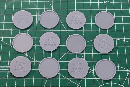 PM - 24pc set of thin 25mm Bases for Tabletop Wargaming Mini's - 3D Printed