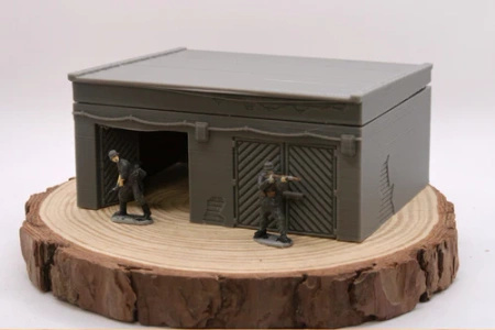 PM - Soviet Garage - 3D Printed - 28mm