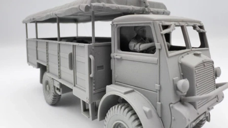 RUBICON 280107 - Bedford QLT Troop Carrier